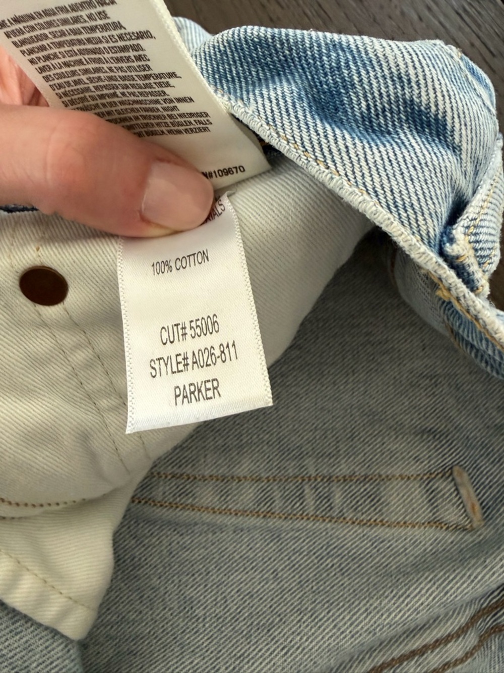 Agolde Light Wash Denim Shorts - Picture 3 of 3